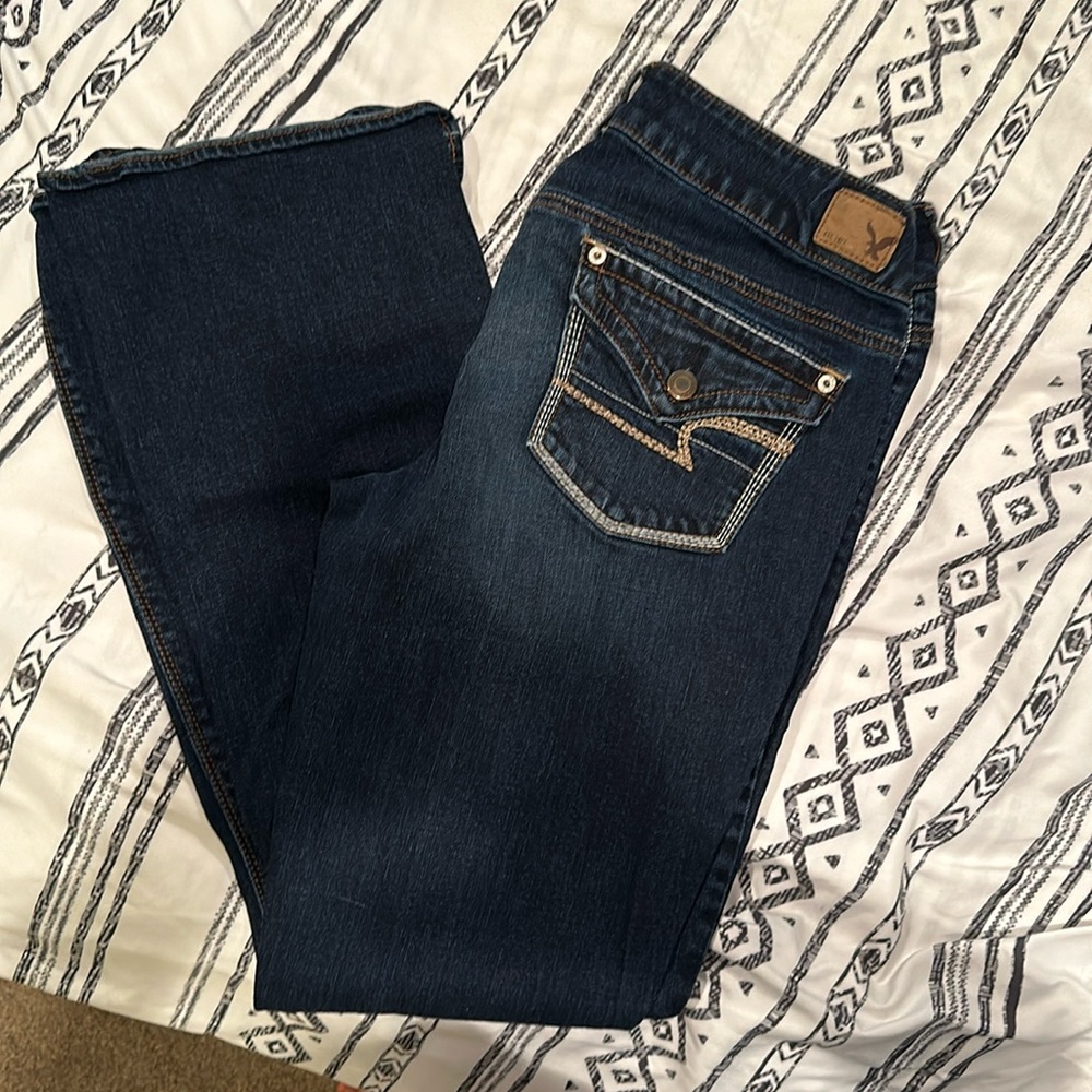 Like new American Eagle jeans size 10 artist style they are boot cut